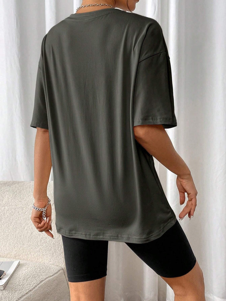 Oversized T-Shirt "Rocky Mountains" in Vintage-Zwart – Urban Streetstyle met Retro-Vibe