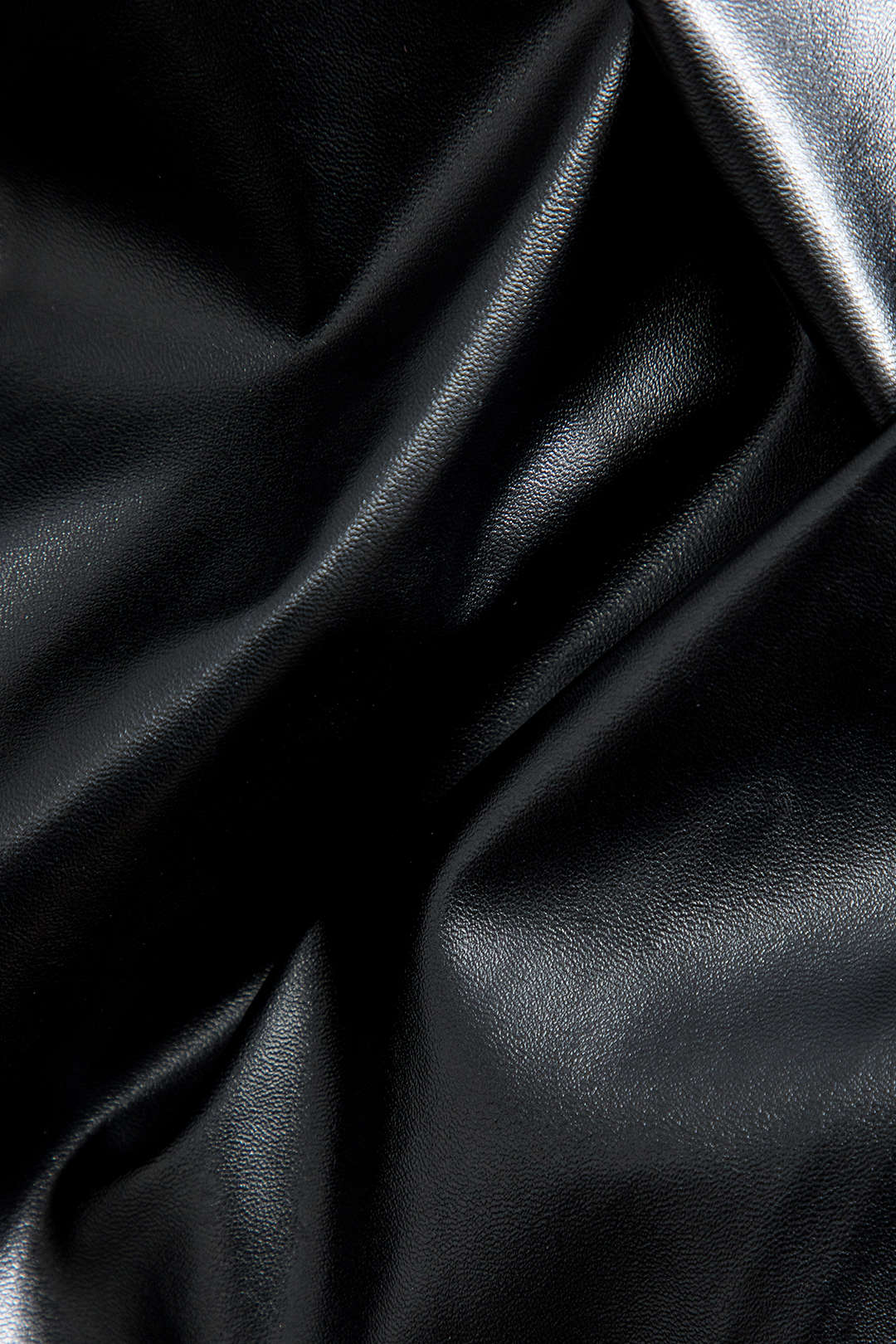 Dorle | Elegante kunstlederen midi-rok met wikkeloptiek en hoge split