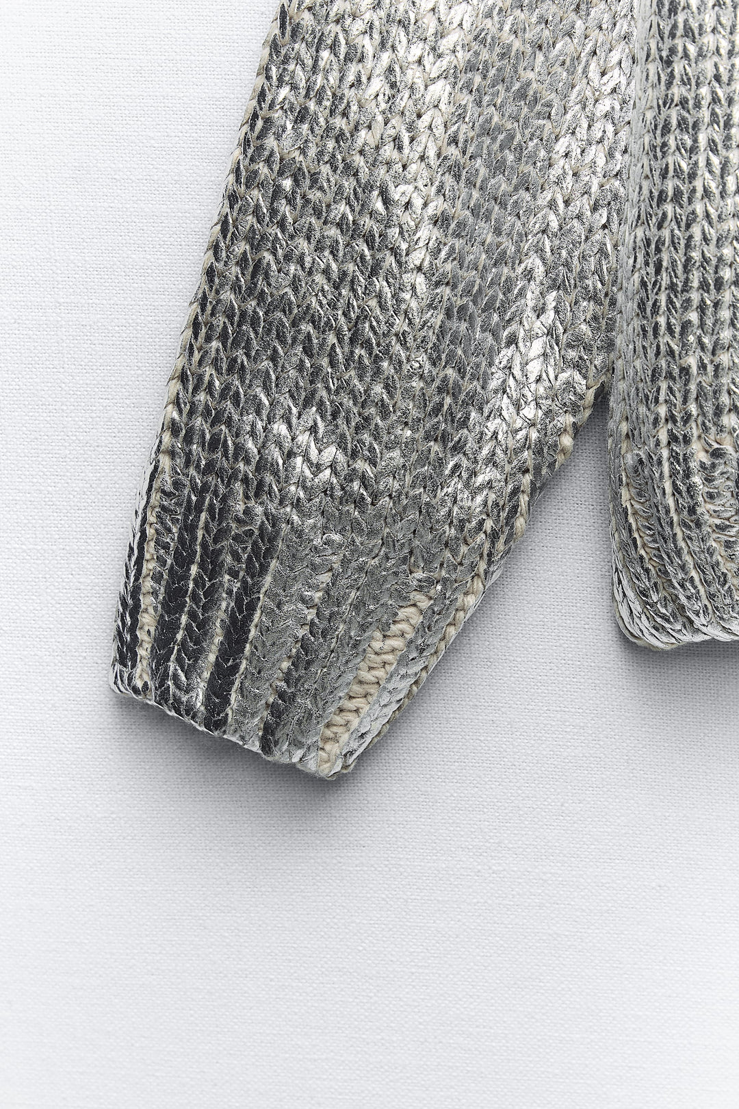 Metallic™ Gestrickter Hoodie | Glänzendes Design | Komfort und Stil