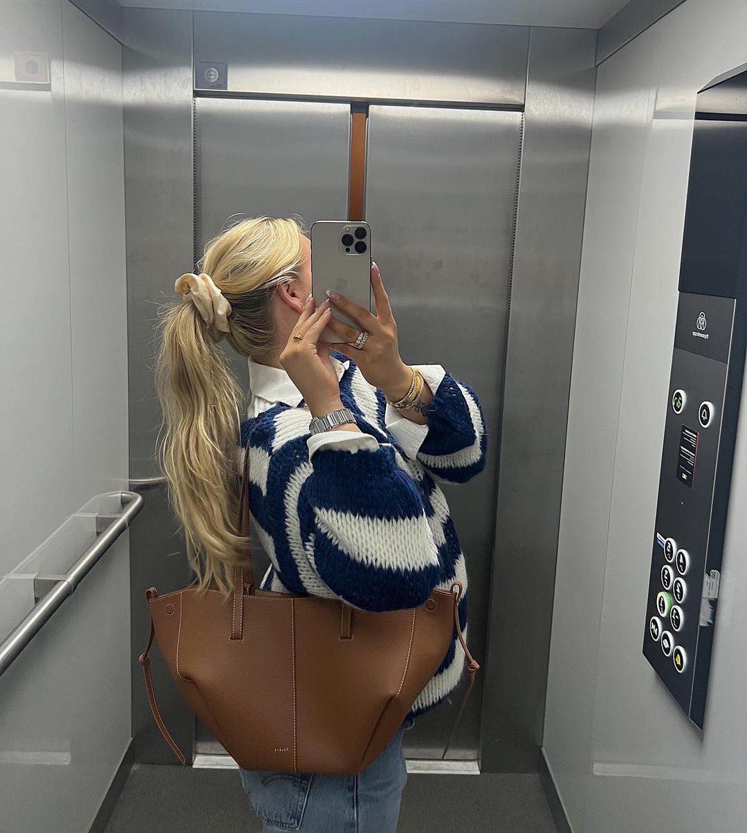 Livia | Gebreide sweater met strepen