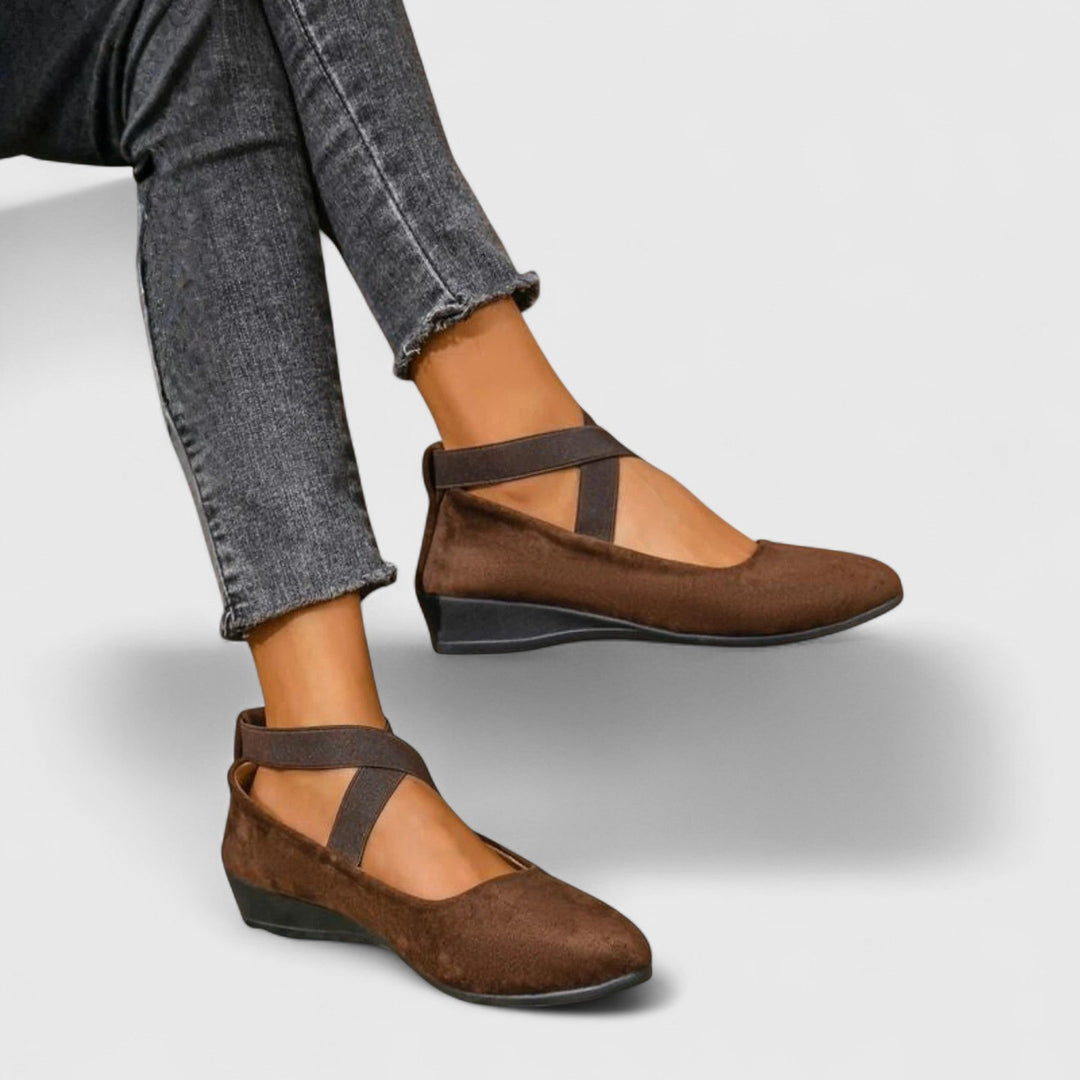 Dahlia | Dames Orthopedische Flats met Kruisbandjes