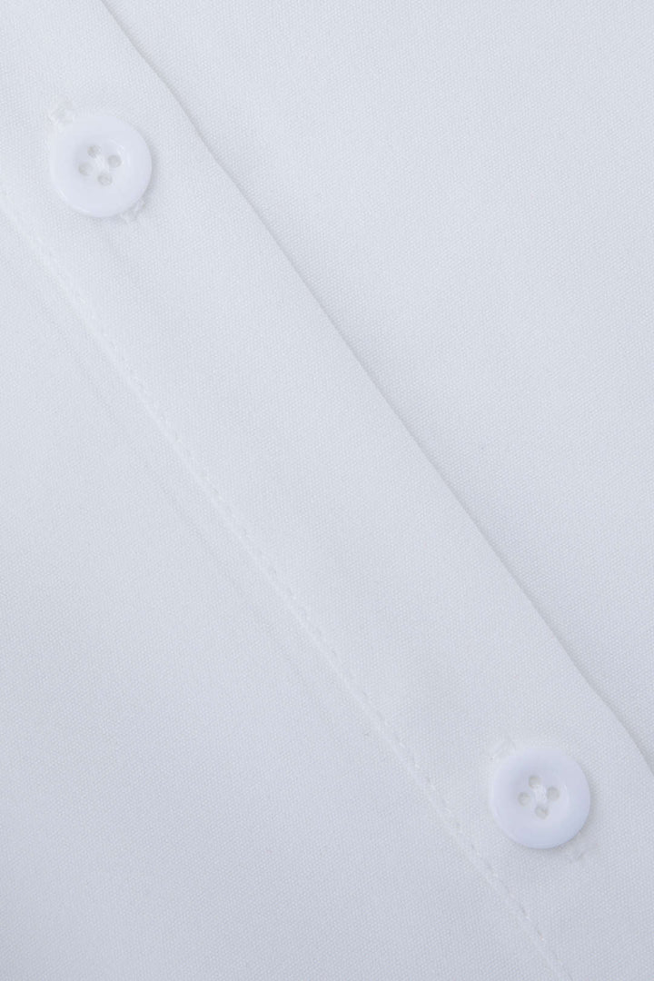 Ilaria | Witte Oversized Blouse met Benadrukte Taille en Klassieke Kraag