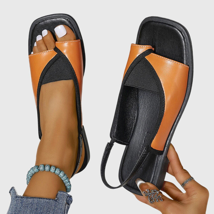 Savannah | Dames Flat Sandalen Met Contrasterende Band