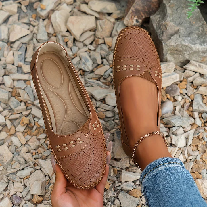 Samantha | Dames Geperforeerde Comfort Instap Loafers