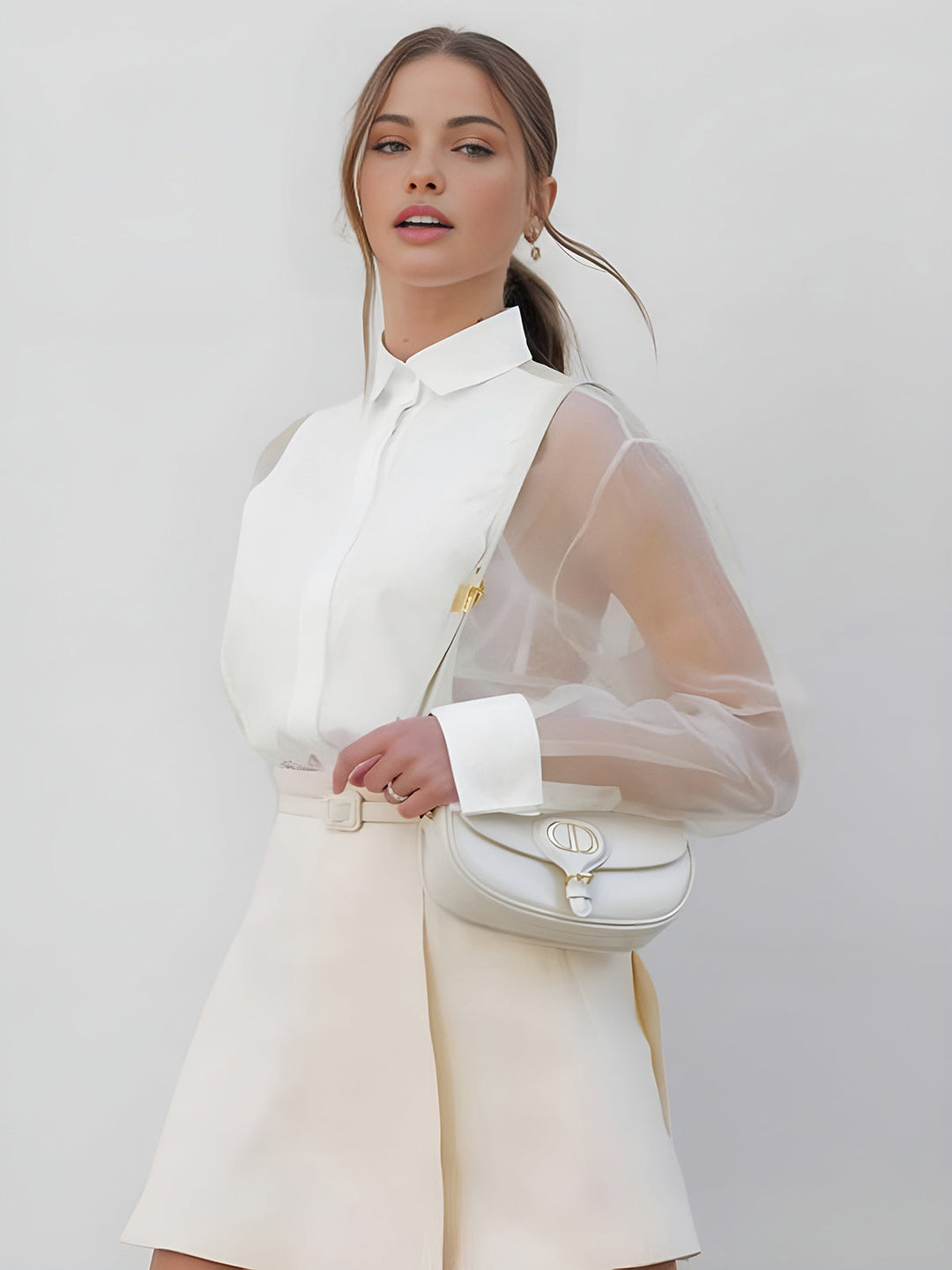 Elegante Damenbluse mit transparenten Ärmeln – Stilvoll, feminin & zeitlos