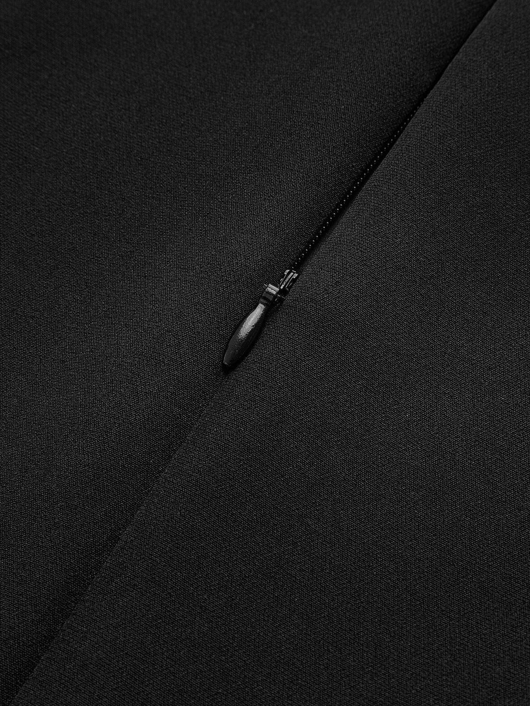 Robin | Elegante mouwloze midikleed met plissé-design