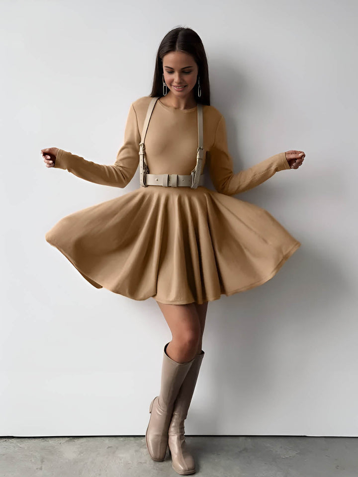 Alina | Elegantes Damen-Skaterkleid in Creme mit langen Ärmeln