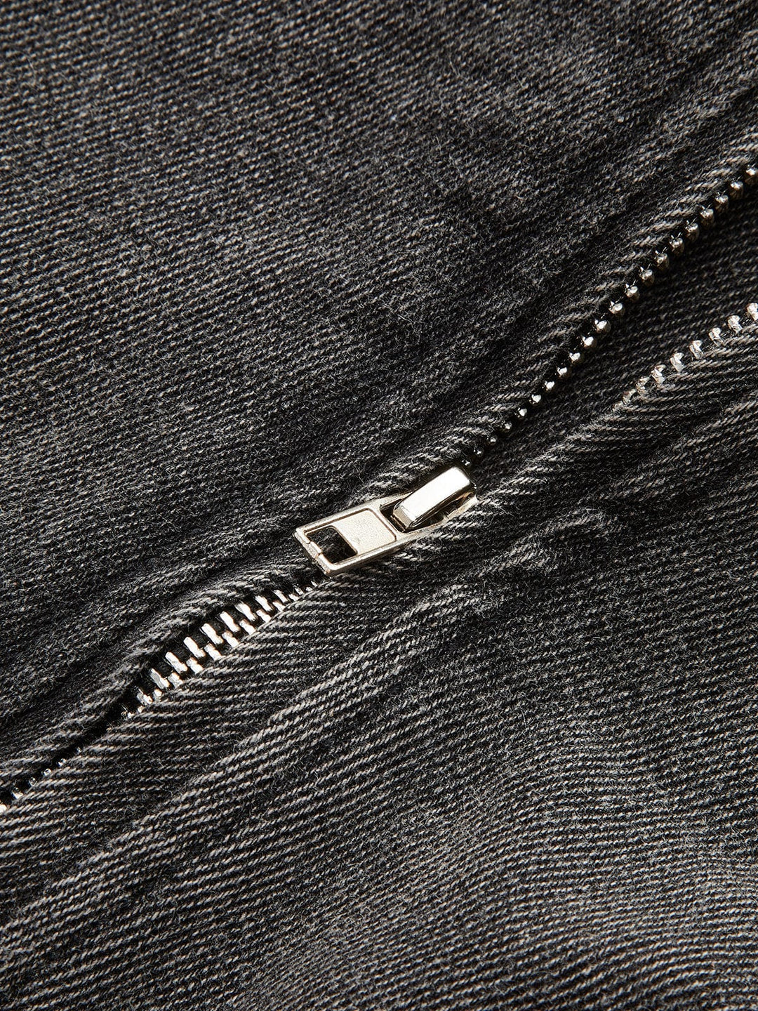 Lara | Schwarze Cropped Bikerjacke aus Denim – Für den ultimativen Rock-Chic Look