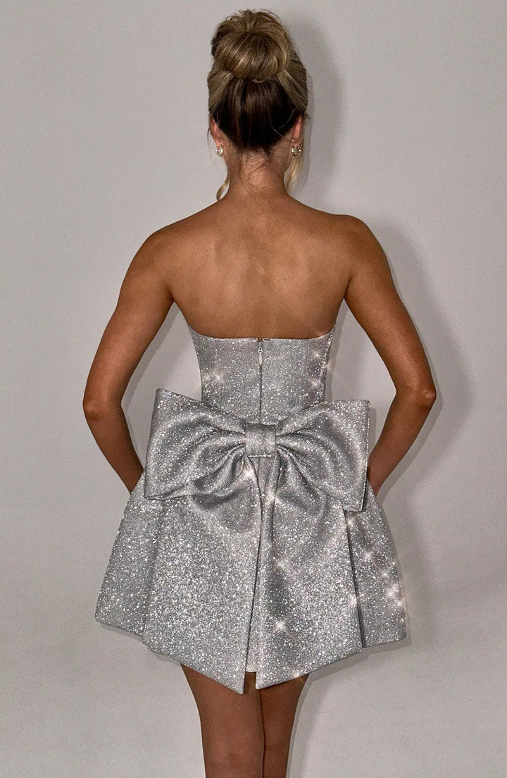 Emma | Glinsterende Mini-jurk – Stralende Elegant voor Onvergetelijke Nachten