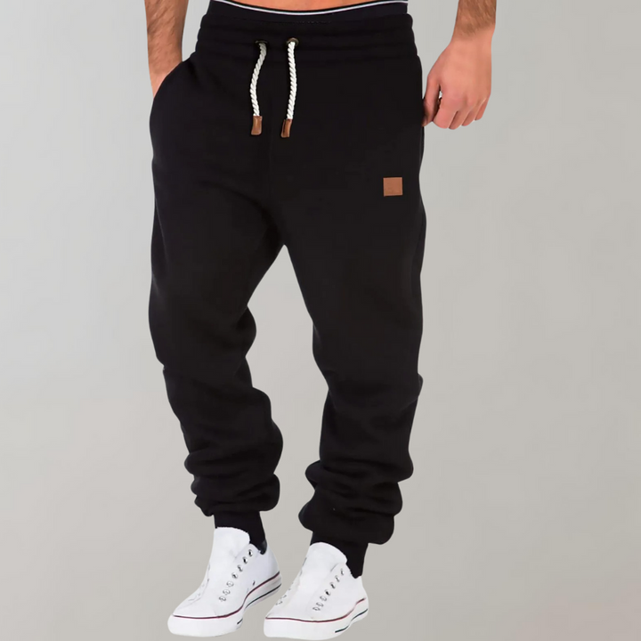 Jonathan | Herren Athletische Jogginghose mit lockerer Passform