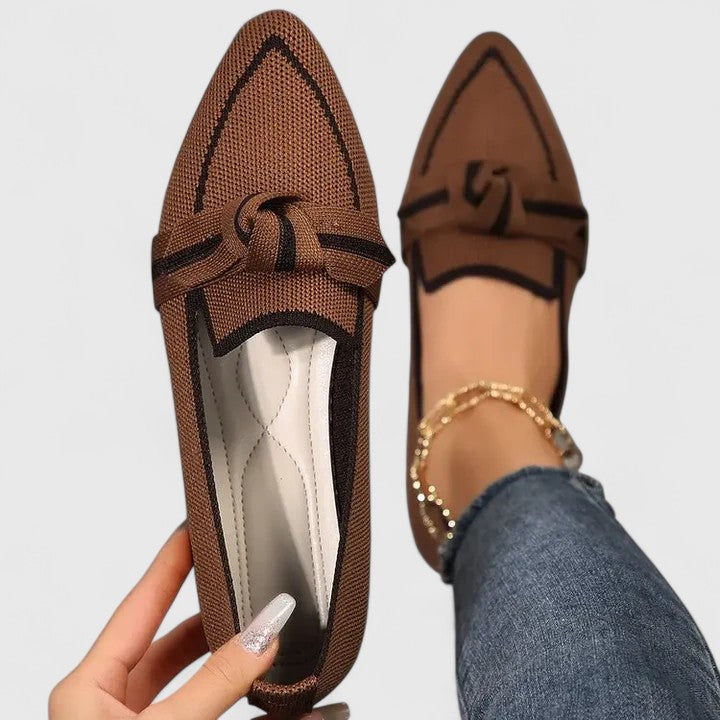 Grace | Damen Orthopädische spitze Loafers mit Knopf