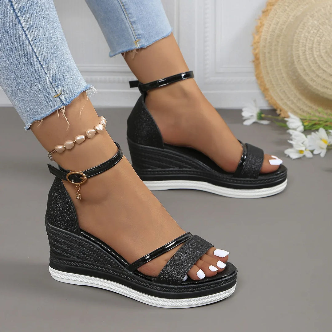Jocelyn | Damen Plateau Keilabsatz Riemen Sandalen