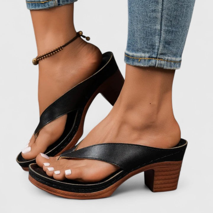 Faye | Damen Chunky Absatz Zehentrenner