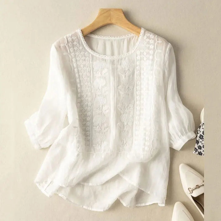 Abigail | Damen Bestickte Bluse mit Rundhalsausschnitt