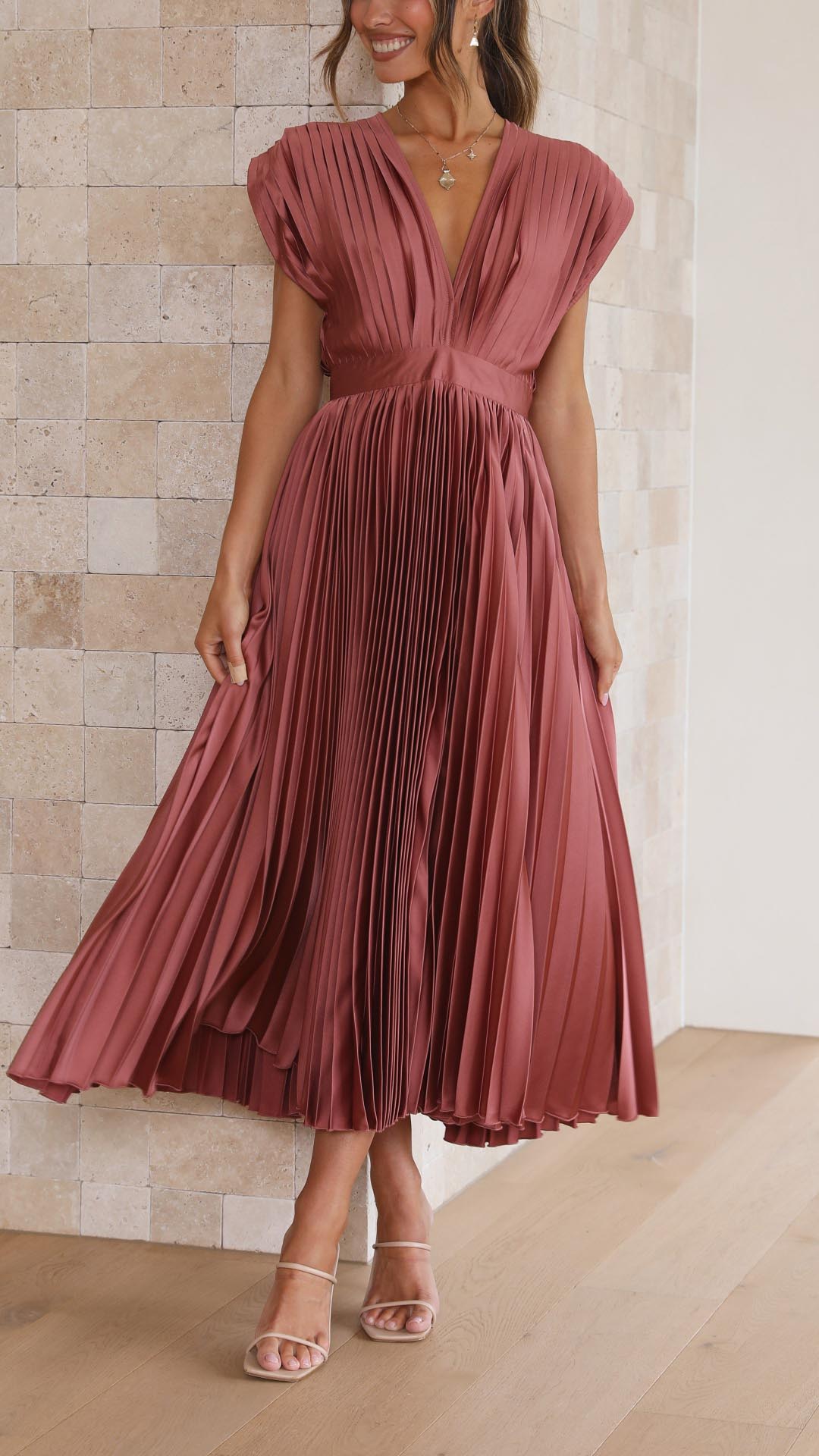 Olivia | Damen Elegantes Midikleid mit tiefem V-Ausschnitt und Falten