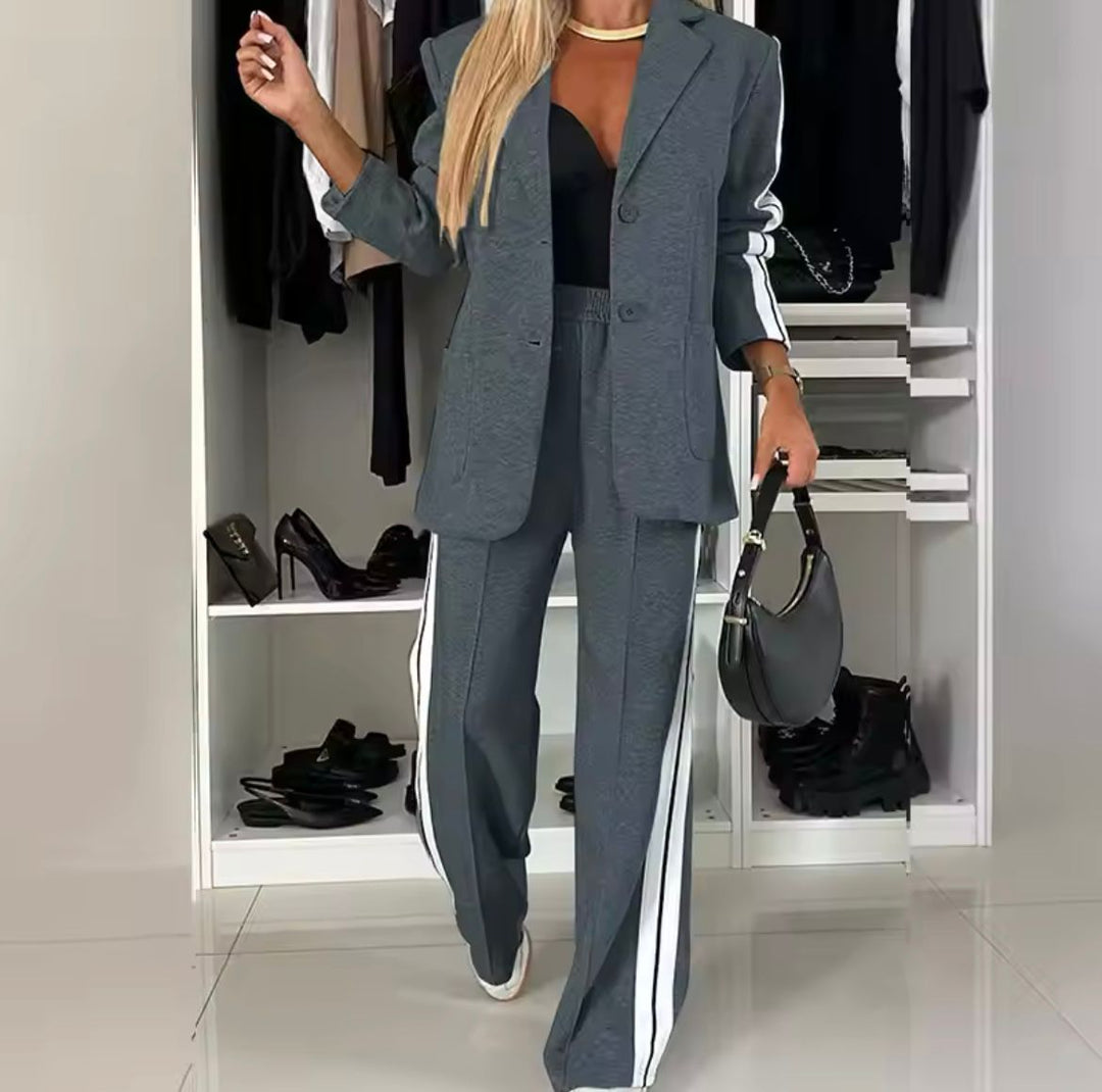 Emma™ Stilvolles Blazer-Set