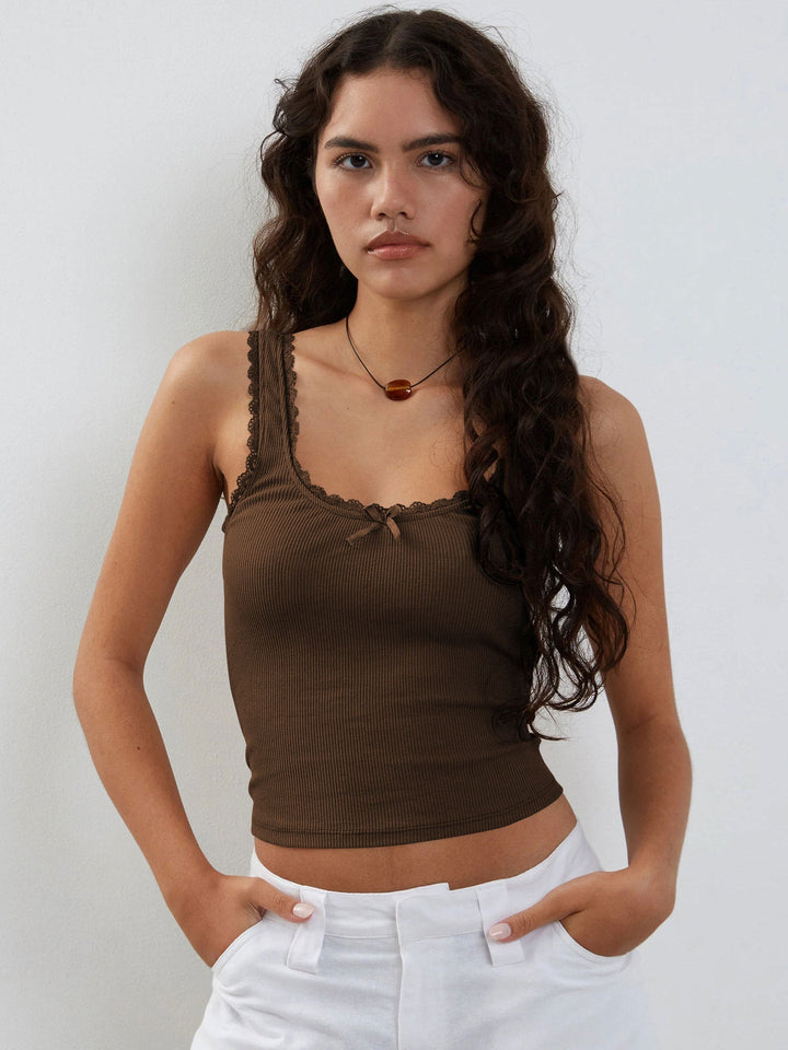 Lea | Romantisch Ribb Tanktop met Kantafwerking