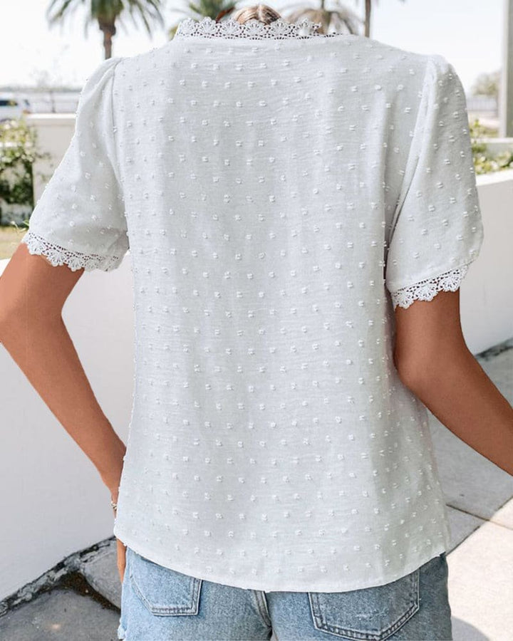Dames Boho V-Hals Blouse met Zwitserse Stippen en Kantdetails