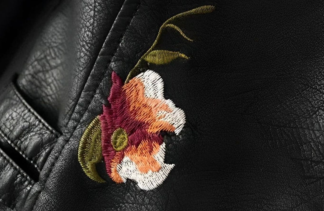 Dames Cropped Biker Jas Faux Leer Bloemenborduursel Studs