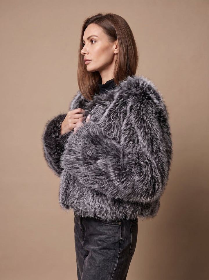 Dames Cropped Imitatiebont Jas met Volumineuze Mouwen - Zwart Wit