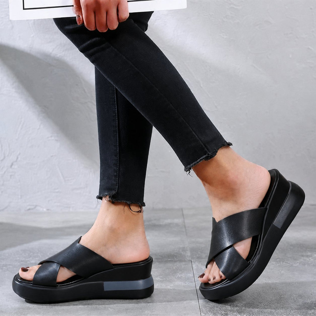 Dames Gekruiste Bandjes Platte Comfort Sandalen - Black