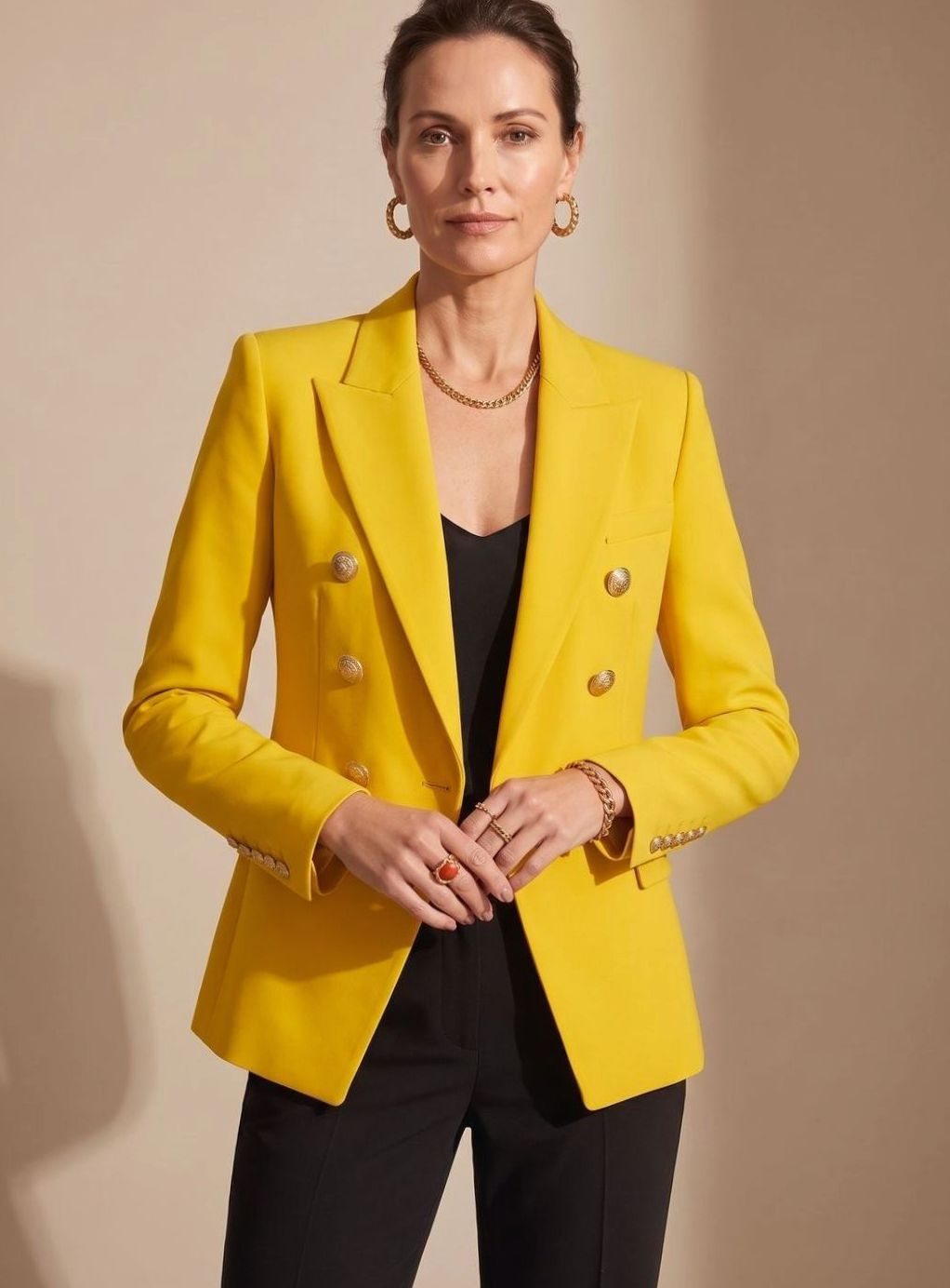 Dames Getailleerde Double-Breasted Blazer Goudkleurige Knopen - Geel