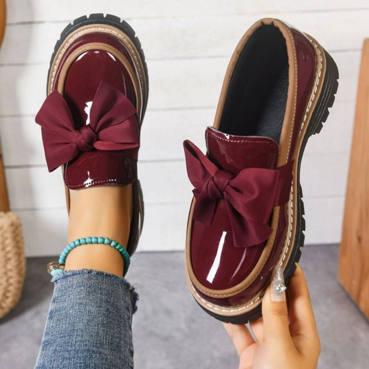 Dames Glanzende Instapper Loafers Strikdetail Platte Zool - Donkerrood