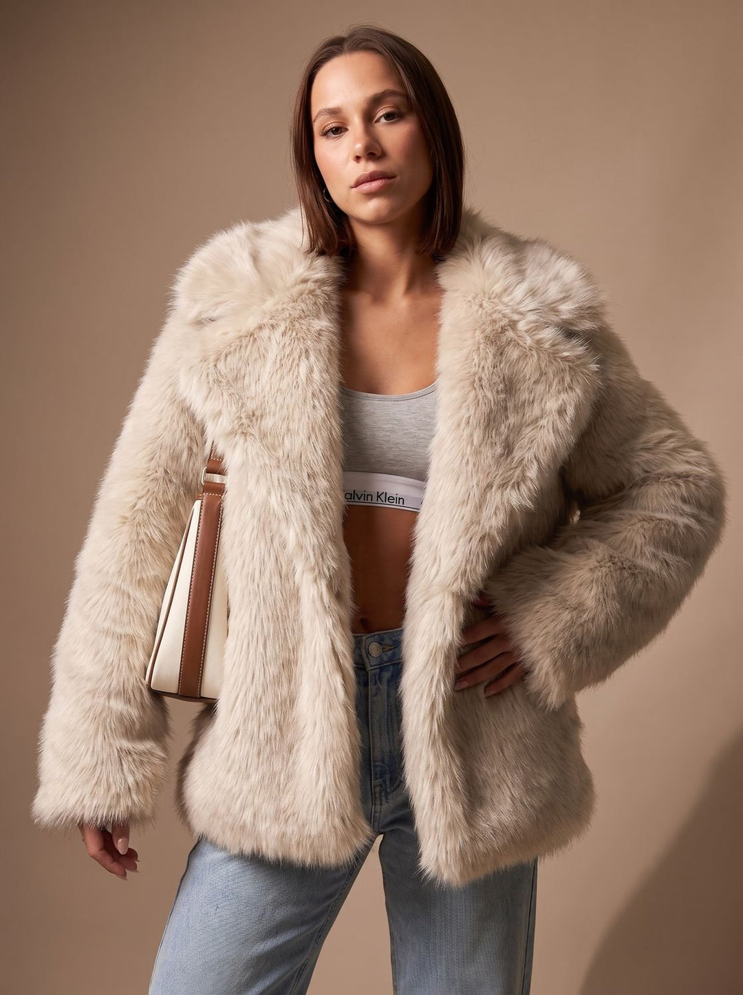 Dames Oversized Faux Fur Bontjas met Grote Kraag