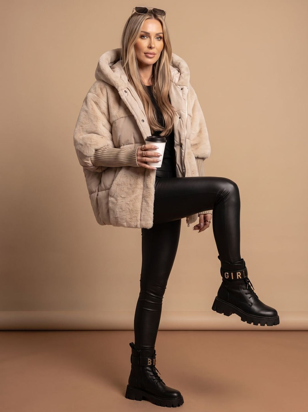 Dames Oversized Gewatteerde Imitatiebont Damesjas met Capuchon