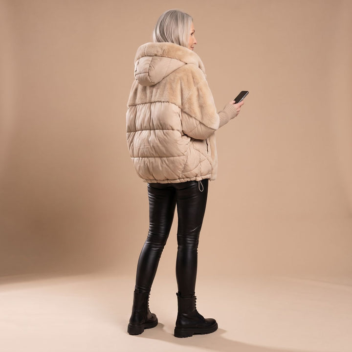 Dames Oversized Hybride Puffer Winterjas met Pluche Overlay
