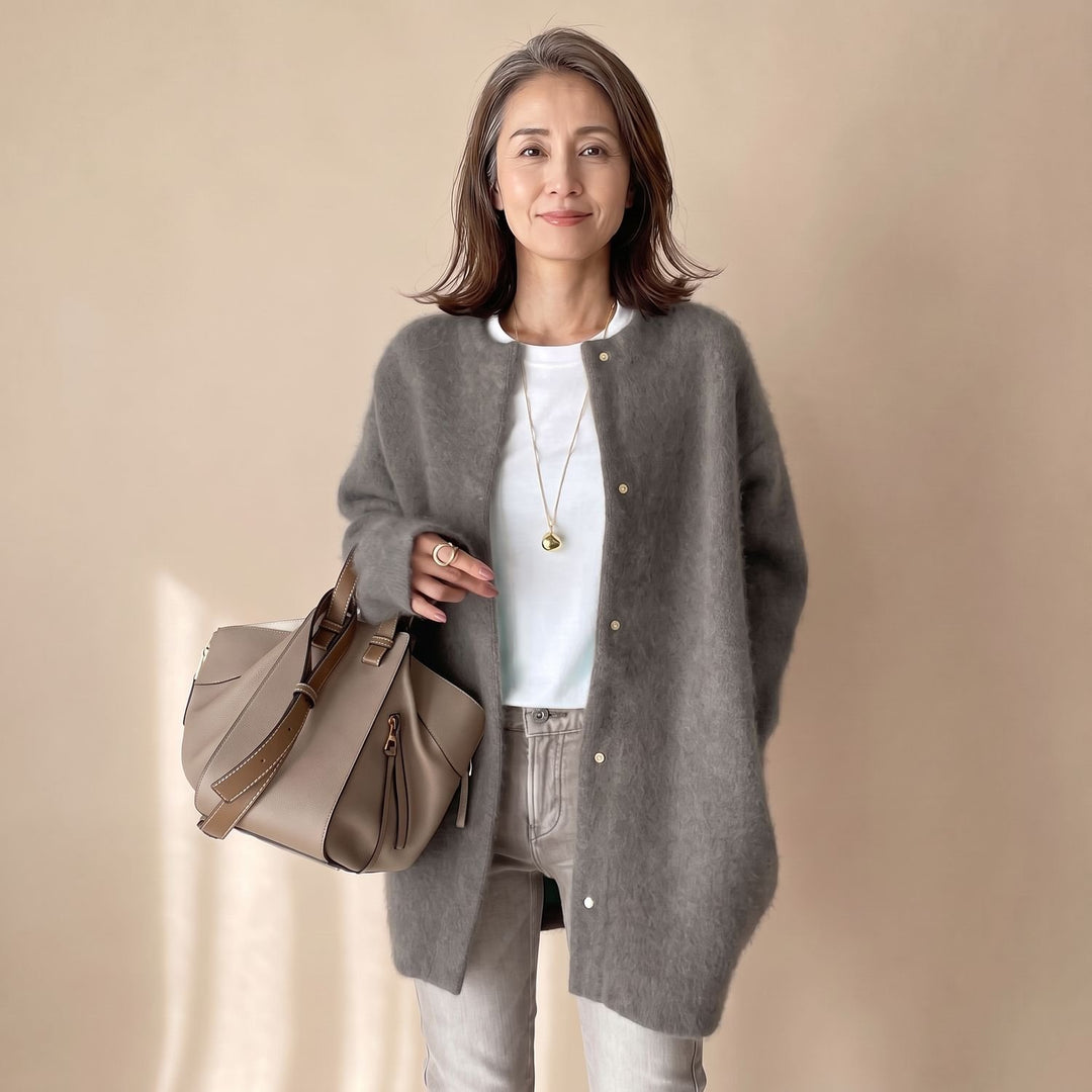 Dames Oversized Mohair Gebreide Cardigan met Drukknoopsluiting