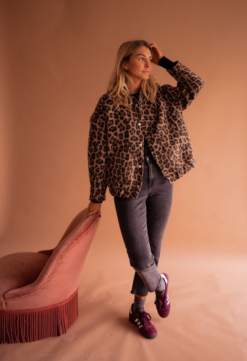 Dames Oversized Quilted Jacket Luipaardprint Drukknopen