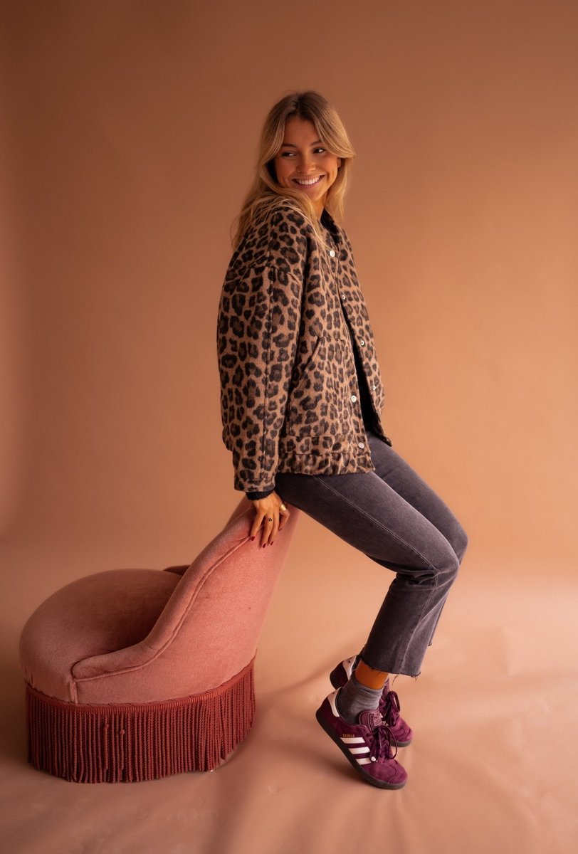 Dames Oversized Quilted Jacket Luipaardprint Drukknopen