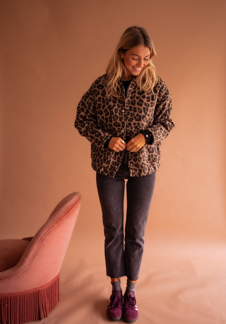 Dames Oversized Quilted Jacket Luipaardprint Drukknopen