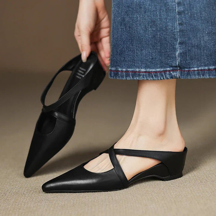 Dames Puntneus Gekruist Bandje Leren Mules met Verhoging - Black