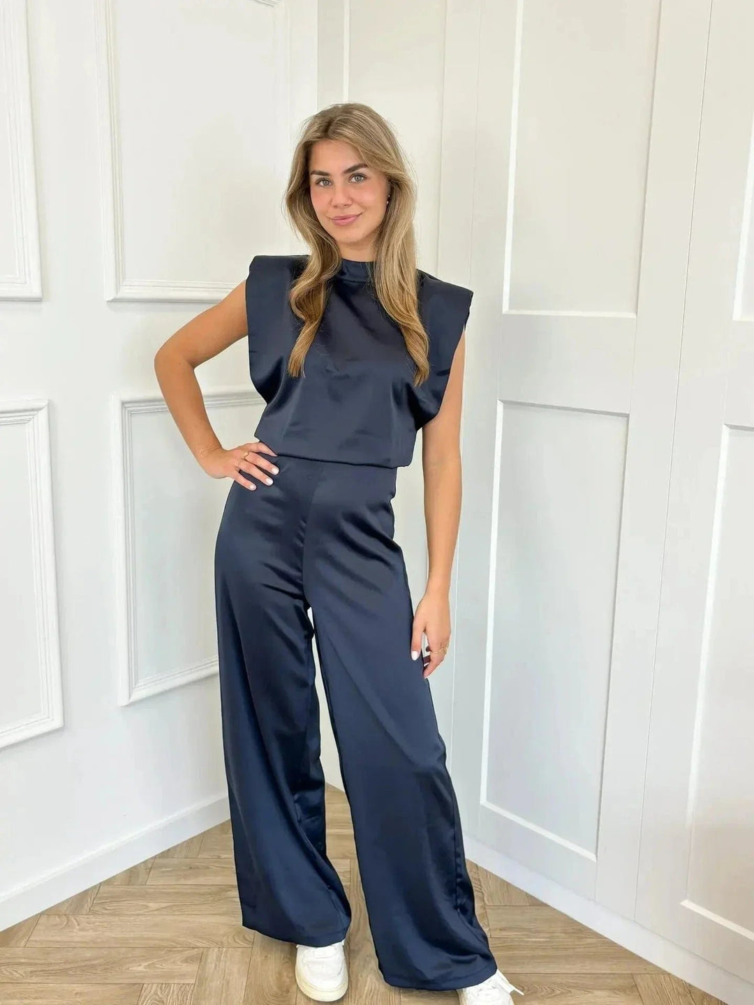 Dames Satijnen Mouwloze Wijde-Pijpen Jumpsuit - Marineblauw