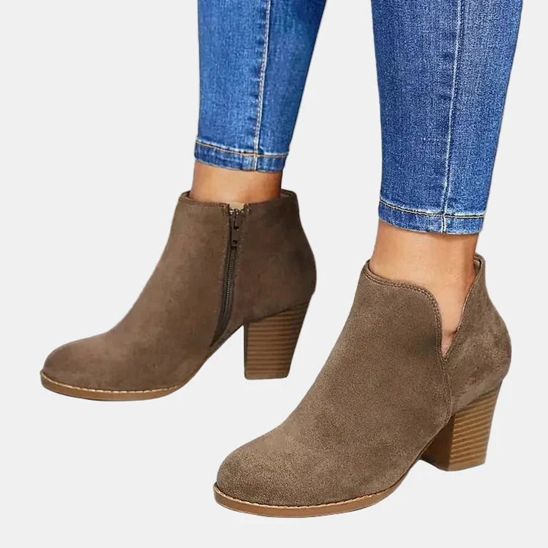 Dames Suède Blokhak Ankle Boots met Rits en Gevoerde Binnenzool - Beige