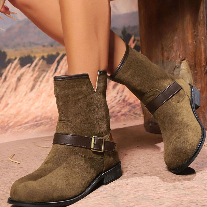 Dames Suède Slip-On Enkellaarsjes met Gesp en V-Uitsnijding - Donkerbruin