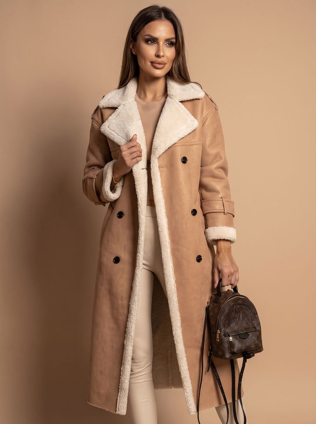 Dames Teddy Jas Dubbele Rij Knopen Trenchcoat met Schapenvacht Voering - Abrikoos