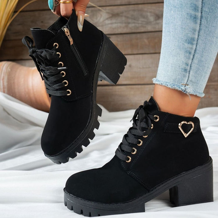 Dames Veterboot Blockahak Suède-look Gouden Hartsgesp Ankle Boots - Zwart