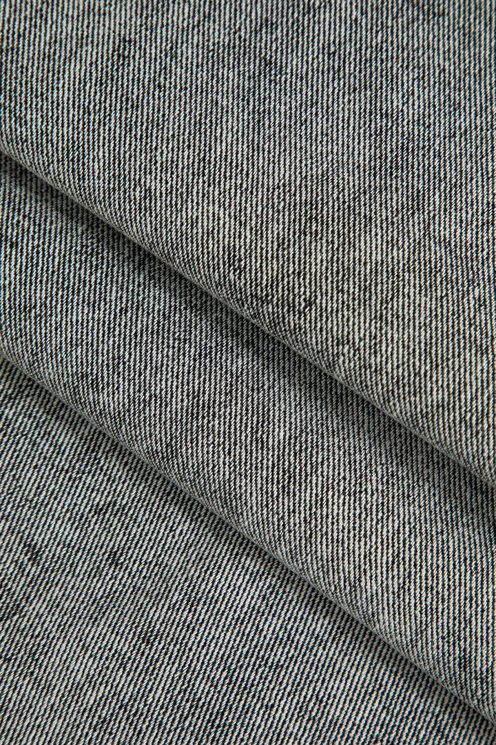 Lara | Hosen mit weitem Bein und asymmetrischen Details