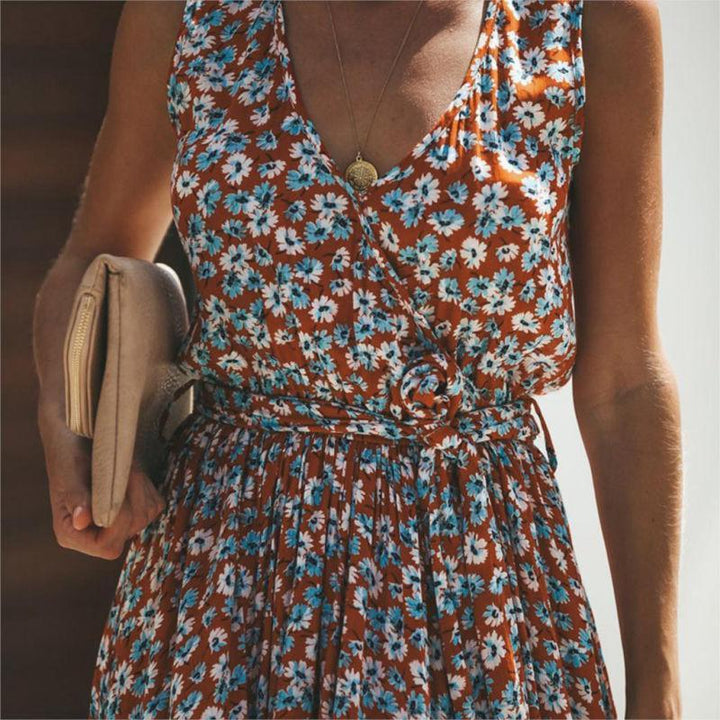 Mouwloze Maxijurk met Bloemenprint & Split – Zomerse & Elegante