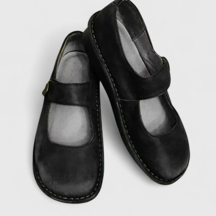 Chloe | Dames Banddetail Instapschoenen