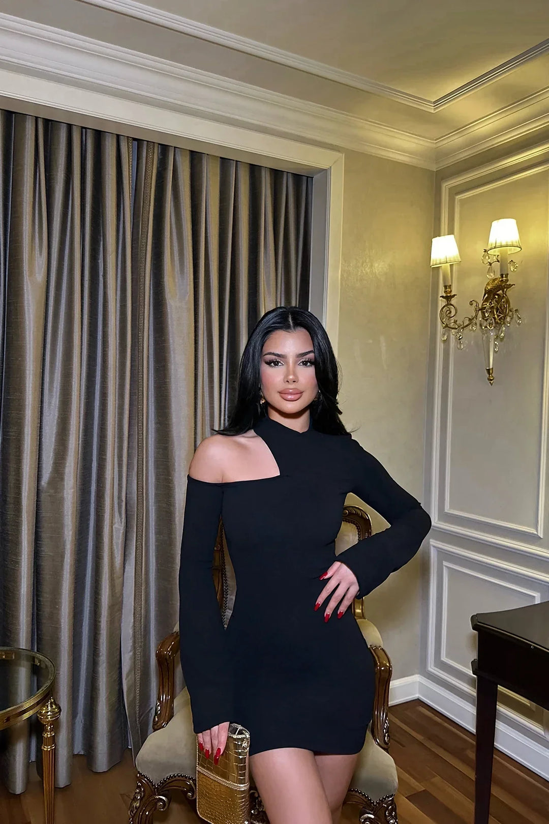 Lena | Zwart One-Shoulder Bodycon Minikleed met asymmetrische uitsnijding