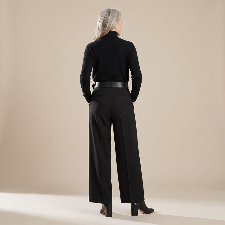 Tweedelige Set Dames Zwarte Coltrui Top en Wijdvallende Broek met Riem