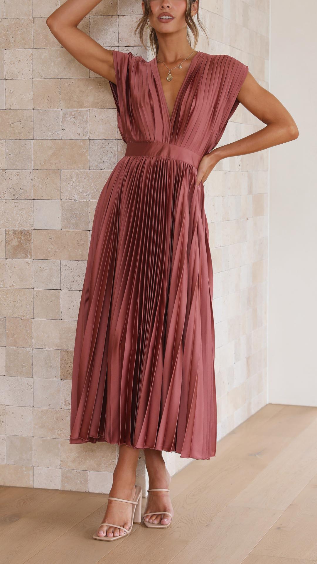 Sadie | Damen Falten V-Ausschnitt Midi Hochzeitsgastkleid